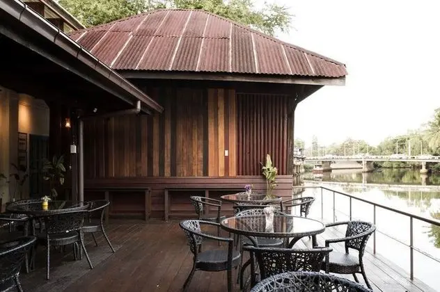 Baan Luang Rajamaitri Historic Inn - İç Mekan