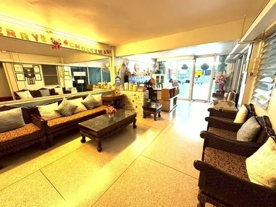 Baan Nampetch Hostel - Lobi