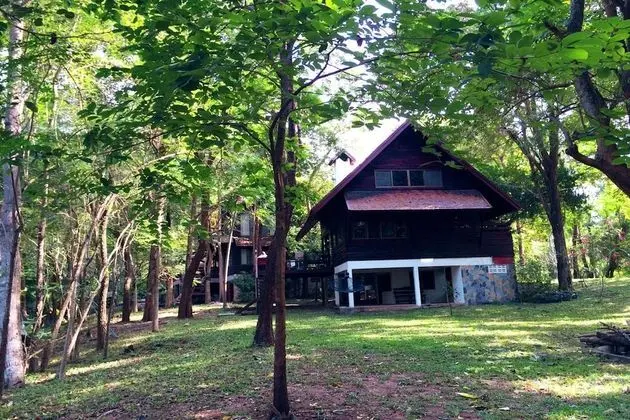 Baan Parimtarn Kanchanaburi - Oda