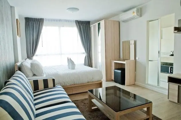 Baan Peang Ploen A712 by Huahin Holiday Condo - Oda