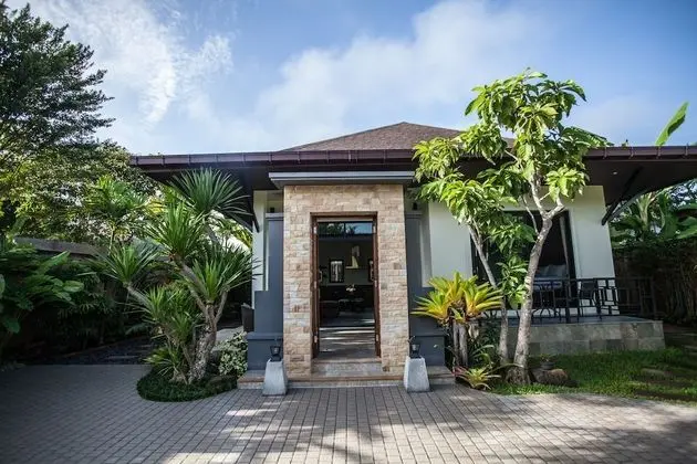 Baan Pinya Executive Bungalow