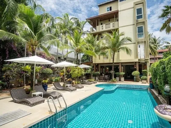 Baan Sailom Resort
