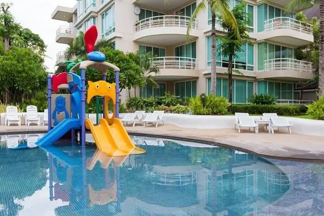 Baan San Ploen Condominium by Renvio - Havuz
