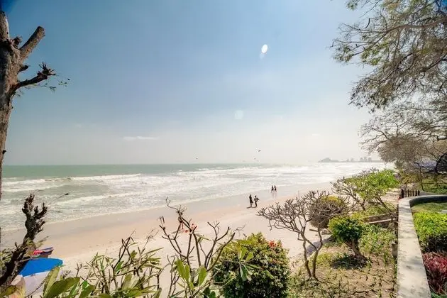 Baan Sandao Beach Apartment - Plaj