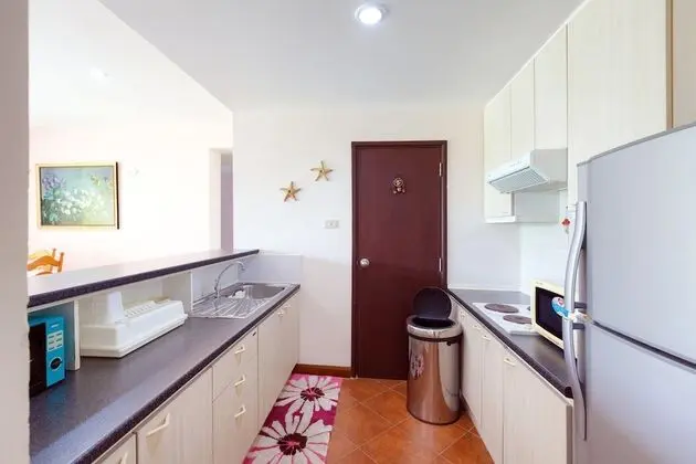 Baan Sansaran Beachfront Condominium - Mutfak