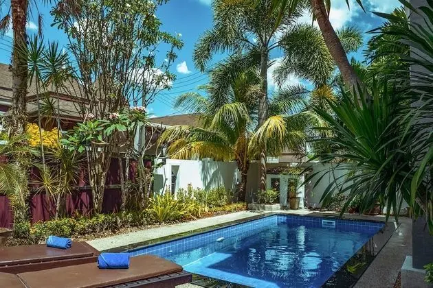 Baan Santhiya Private Pool Villas - Havuz