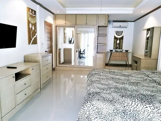 Baan Suan Lalana Tc 1 Bedroom Penthouse With sea View Apartment Pattaya - Oda