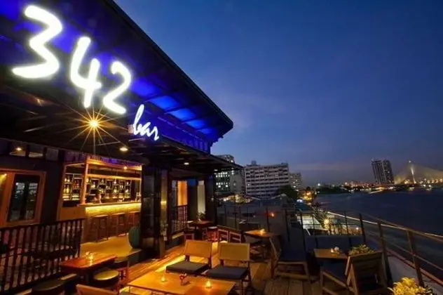 Baan Wanglang Riverside Bangkok