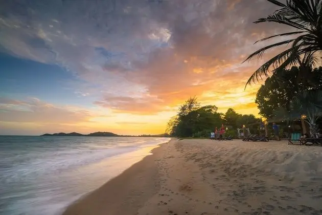 Baanboonpetch Resort - Plaj
