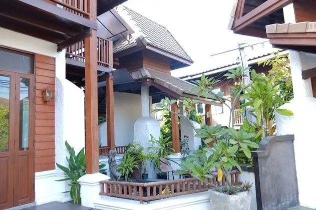 Baanlek Home Stay
