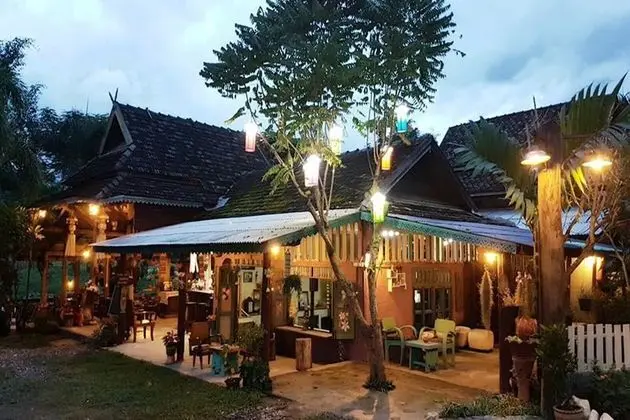 Baanmai Kon Muang