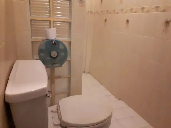 Baansuankamnun Montree - Banyo Tipleri