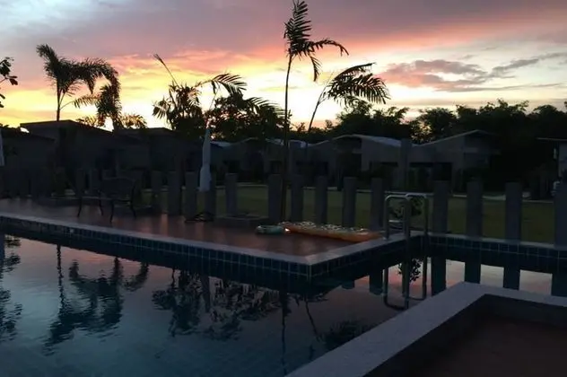 Baanwaan Resort Hat Yai - Havuz