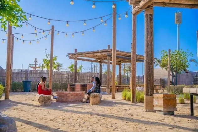 Bab Al Nojoum - Hudayriyat - Dış Mekan