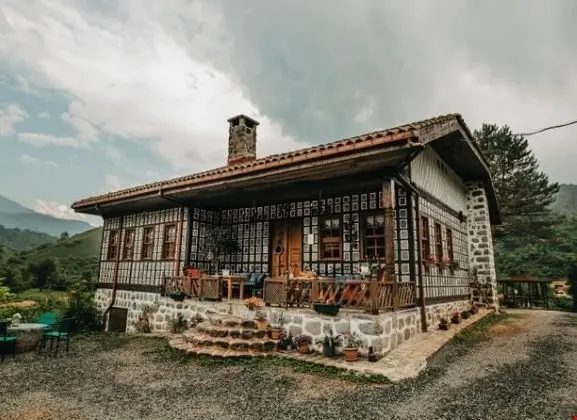 Babalık Doğal Yaşam Konağı