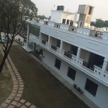 Babian Imperial Resort