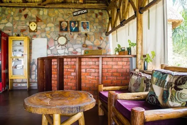 The Baboon Safari Resort - Lobi