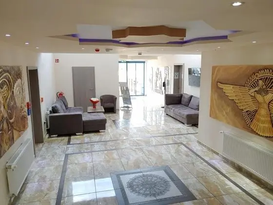 Hotel Babylon - Lobi