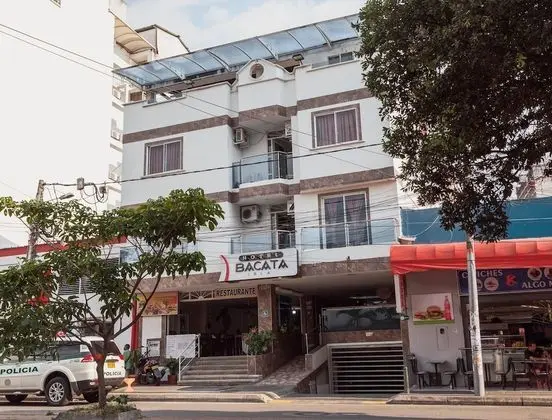 Hotel Bacata Isla