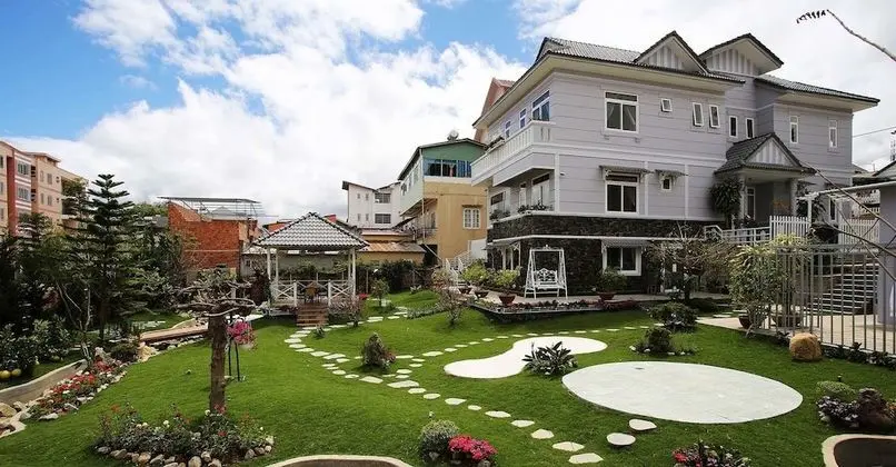 Bach Duong Villa