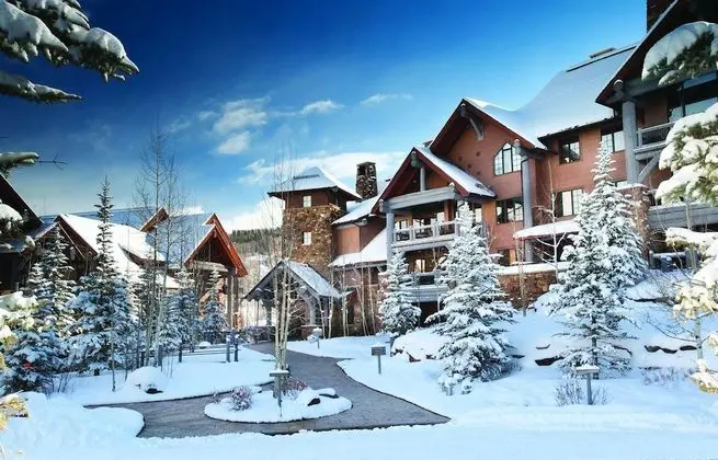 Bachelor Gulch Village