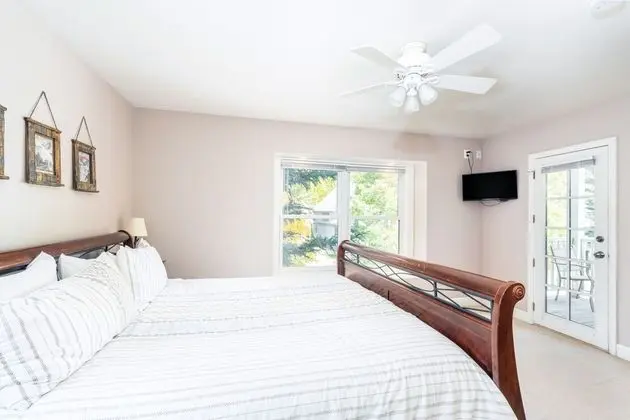 Bachman Village 14 by Avantstay Close To Town & The Slopes w/ Hot Tub! Permit#12038 - İç Mekan