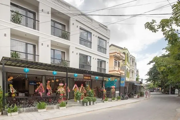 Backhome Hotel - Hostel - Dış Mekan