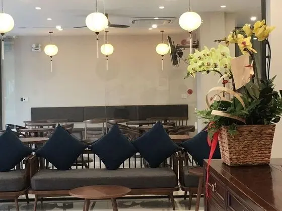 Backhome Hotel - Hostel - Lobi
