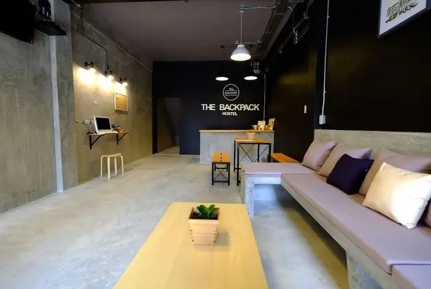 The Backpack Hostel - Lobi