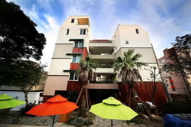 Backpacker's Home