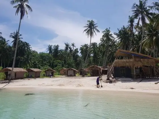 Backpackers Island Beach Camp - Adults Only - Plaj
