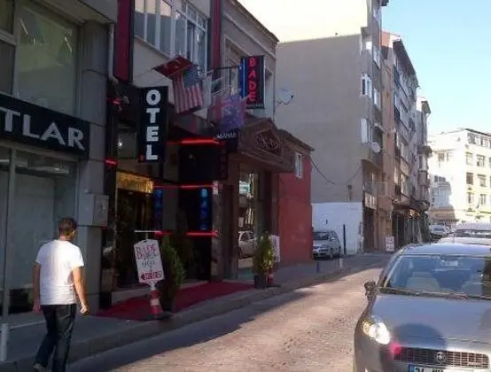 Bade 2 Hotel
