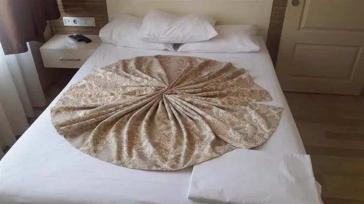 Bade 3 Otel - Genel