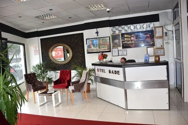 Bade Hotel - Lobi