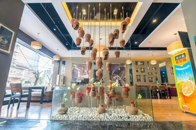 Badi Hotel Int'l Exhibition Center - Lobi