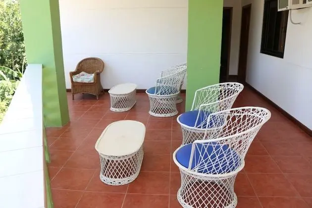 BADLADZ Staycation Condos - Dış Mekan