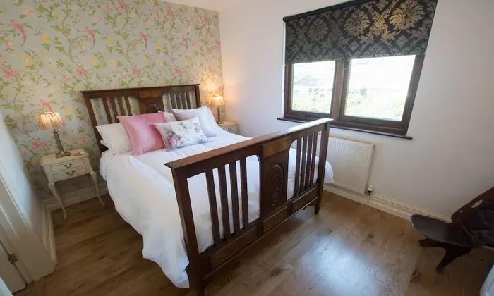 Bag-end House 7 Bedrooms, Sleeps 14, Hot Tub - Oda