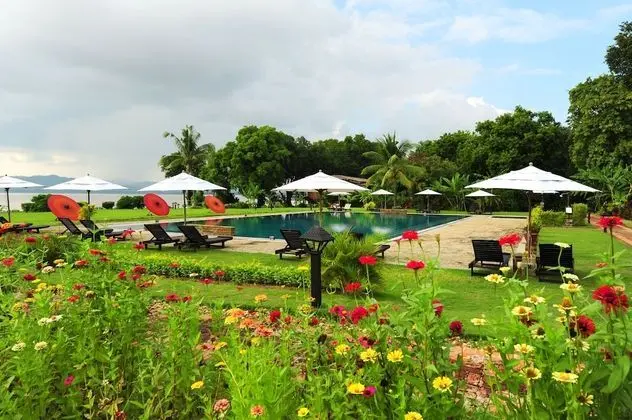 Bagan Thiripyitsaya Sanctuary Resort - Havuz