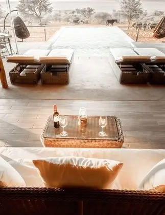 Bagatelle Kalahari Game Ranch