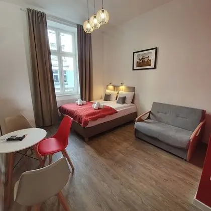 Bagel Residence Old Town