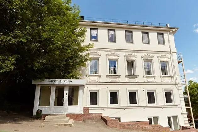 Baget Hotel