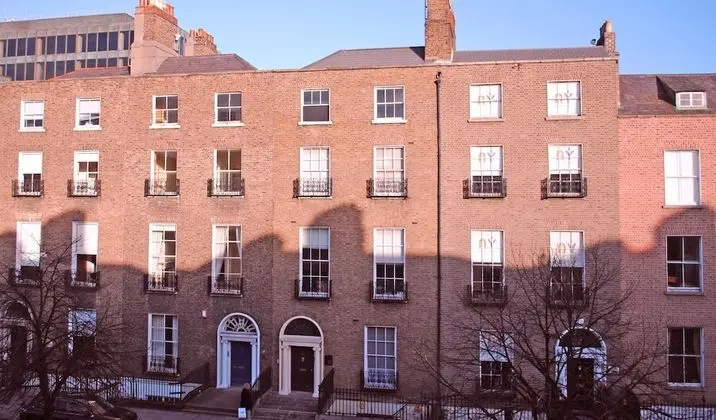 Baggot Court Townhouse