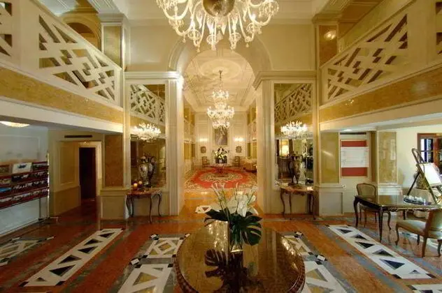 Baglioni Hotel Luna - Lobi