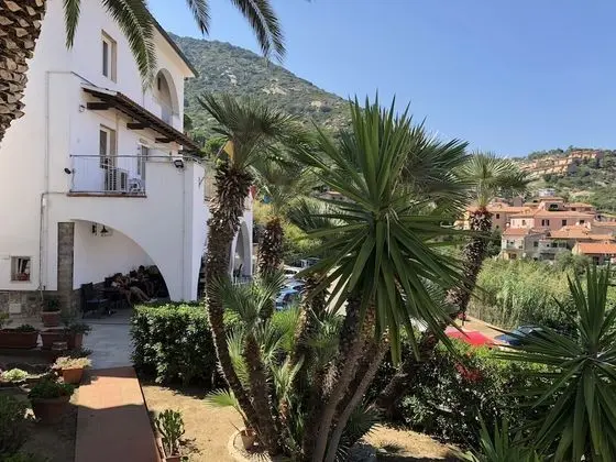Hotel Bahamas - Yerinde Yemek