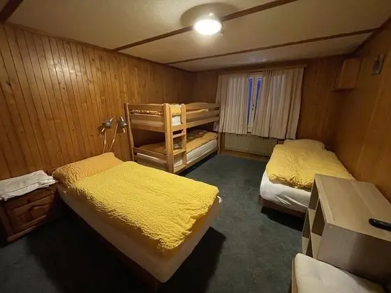Hotel Bahnhof Ausserberg - Oda