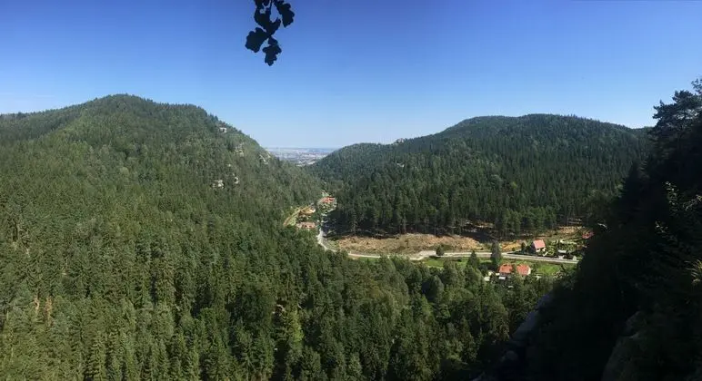 Hotel Bahnhof Bertsdorf - Dış Mekan