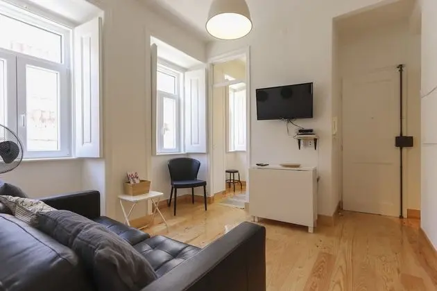 Bairro Alto Bright by Homing