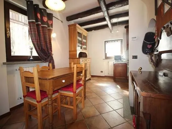 Baita Plagnol Near Sestriere Ski Slopes - Yerinde Yemek