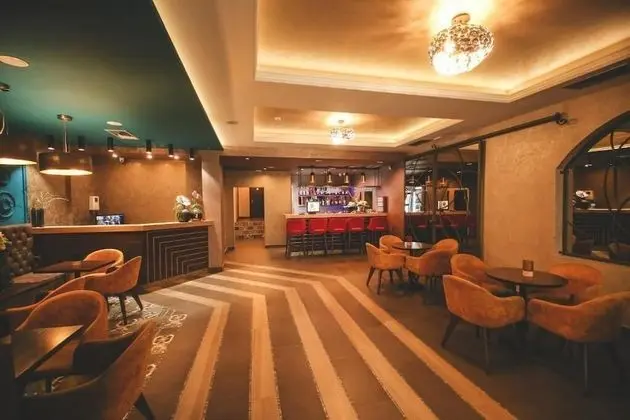 Bajadera Lux