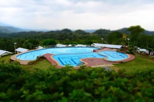 Bakasyunan Resort Tanay - Havuz